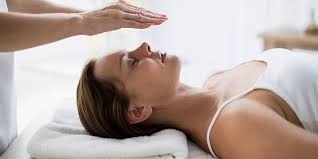 What Is Reiki? Does It Really Work?!